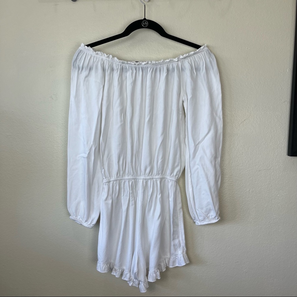 Brandie Melville White Long Sleeve Off Shoulder Cotton Romper One Size